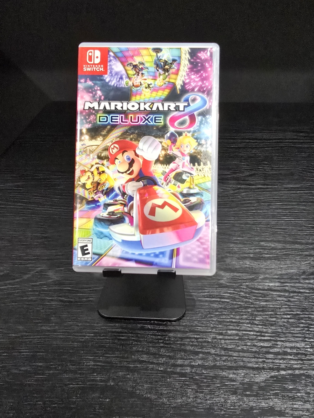 Nintendo Mario Kart 8 Deluxe - Red Kart Cover Art